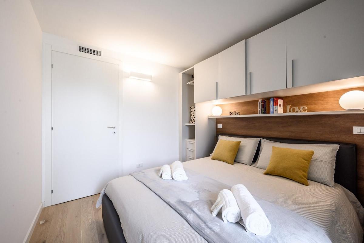 Apartament Duomo Design - Bilocale-Wifi-Ac Mediolan Zewnętrze zdjęcie